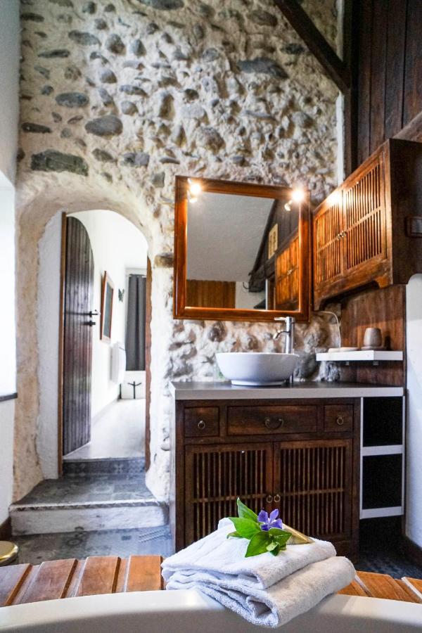 Maison De Charme A Proximite De Pau - 3 Chambres - 6 P - Jardin Sendets  Экстерьер фото